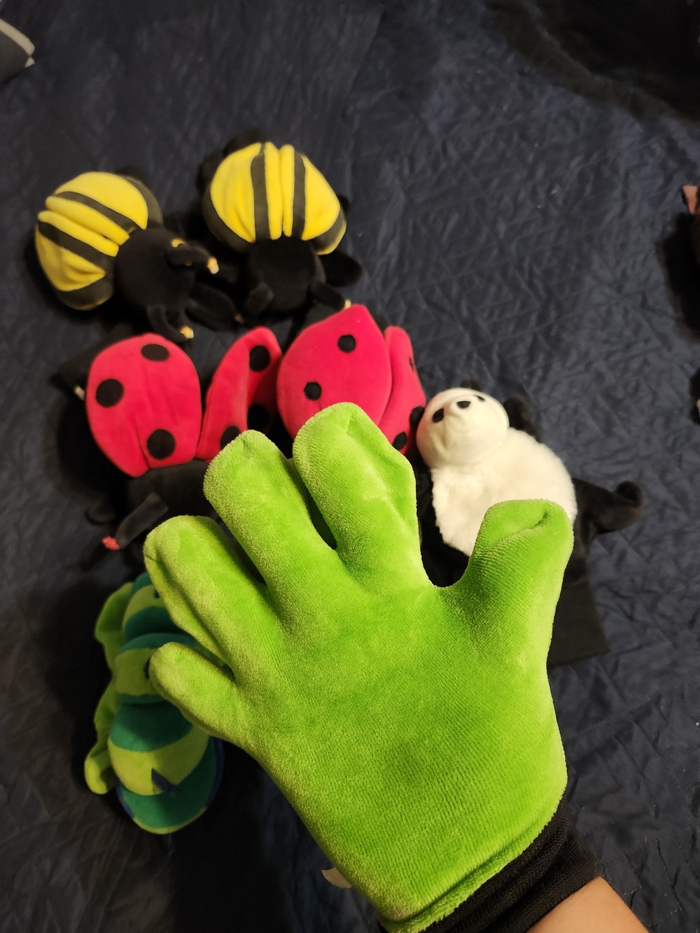 Hand Puppets - Picture 2 of 5